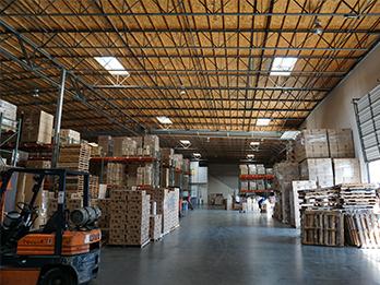 美國(guó)物流倉(cāng)庫(kù)